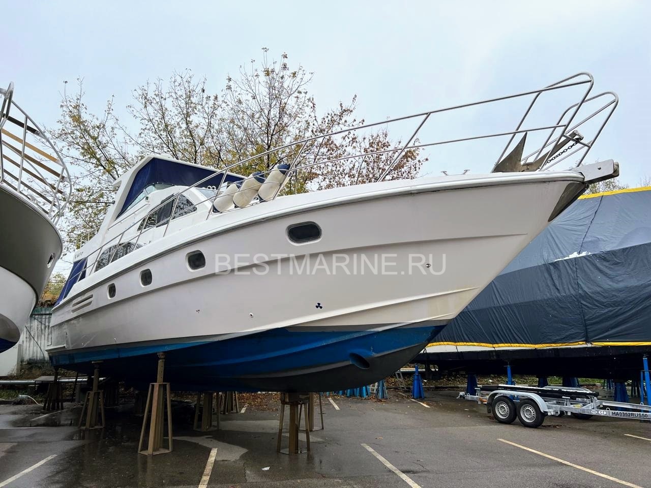 Аренда яхты Gulf Craft Ambassador 55 в Санкт-Петербурге